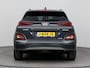 Hyundai Kona Electric EV PREMIUM 64 kWh | 3 FASE | WARMTEPOMP | LEDER | CLIMA | CRUISE ADAPTIEF | CAMERA | NAVI | STOEL- & STUURVERWARMING | 17'' LM VELGEN | PDC VOOR & ACHTER |