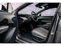 Lynk & Co 02 More 66 kWh | Adaptive Cruise Control | Panoramadak | Harman Kardon Premium Audio Systeem | 360 gr. camera | Stoel/Stuurverwarming | Apple CarPlay/Android Auto | 20"LM-velgen | Tot 445 km elektrisch bereik