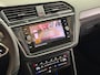 Volkswagen Tiguan 1.5 TSI Elegance | R line | Pano | Trekhaak | Stoel/Stuurverwarming | Carplay | Camera | Led