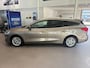 Ford Focus Wagon 1.0 EcoBoost Titanium Business STOEL - STUUR - VOORRUIT VERWARMING | PARKEERSENSOREN VOOR - ACHTER | NAVI | APLLE CARPLAY | VOLLEDIG DEALER ONDERHOUDEN