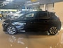 Peugeot 208 1.2 Hybrid 110 e-DCS6 Allure Navigatie LMV Black Edtion Cruise Control  Apple Care play