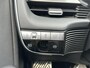 Hyundai Ioniq 5 Lounge 73kWh VAN: 30.900,- VOOR: 28.877,- UW LENTEVOORDEEL: 2.023,- | 100% SOH | AFNEEMBARE TREKHAAK| STOELVERWARMING + VENTILATIE| 360 CAMERA| HEAD-UP DISPLAY| ZONNEPANELENDAK |