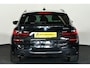 BMW 3-Serie Touring 330e M-Sport / Opendak / ACC / HUD / CarPlay / Carbon