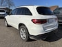 Mercedes-Benz GLC 300e 4MATIC AMG Line PHEV 320pk | Trekhaak | Panoramadak | 2 bandensets | Leder | Adaptive cruise control | Camera