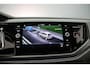 Volkswagen Polo R-Line 1.0 TSI 95pk Adaptive cruise control, LED matrix koplampen, Achteruitrijcamera, Stoelverwarming, App connect, Parkeersensoren, Airco, DAB, Radio