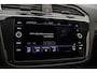 Volkswagen Tiguan R-Line 1.5 TSI 150pk DSG Automaat Adaptive cruise control, LED matrix koplampen, Achteruitrijcamera, Elektrische achterklep, Navigatie, virtual cockpit, stoelverwarming