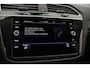 Volkswagen Tiguan R-Line 1.5 TSI 150pk DSG Automaat Adaptive cruise control, LED matrix koplampen, Achteruitrijcamera, Elektrische achterklep, Navigatie, virtual cockpit, stoelverwarming