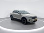 Volkswagen T-Roc 1.5 TSI 150pk DSG Life · Trekhaak · Stoelverwarming · Apple/Android Car Play · Navigatie · 18'' Velgen ·