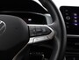 Volkswagen T-Roc 1.5 TSI 150pk DSG Life · Trekhaak · Stoelverwarming · Apple/Android Car Play · Navigatie · 18'' Velgen ·