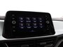 Volkswagen T-Roc 1.5 TSI 150pk DSG Life · Trekhaak · Stoelverwarming · Apple/Android Car Play · Navigatie · 18'' Velgen ·