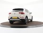 Volkswagen T-Roc 1.5 TSI 150pk DSG Life · Trekhaak · Stoelverwarming · Apple/Android Car Play · Navigatie · 18'' Velgen ·