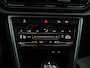 Volkswagen T-Roc 1.5 TSI 150pk DSG Life · Trekhaak · Stoelverwarming · Apple/Android Car Play · Navigatie · 18'' Velgen ·