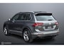 Volkswagen Tiguan 1.4 TSI R-Line Comf Virtual Ergo Act Voll!