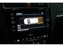 Volkswagen Golf Variant 1.5 TSI R-Line Trekhaak | Virtual Cockpit | Stoelverw. | Adapt. Cruise | Dodehoek | Alcantara | Carplay | Navi | Bluetooth | 17" LMV | PDC V+A