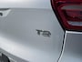 Volvo XC40 T2 Momentum Pro | Parkeercamera | Keyless Entry | Handgeschakeld |
