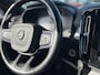 Volvo XC40 T2 Momentum Pro | Parkeercamera | Keyless Entry | Handgeschakeld |
