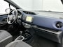 Toyota Yaris 1.5 Hybrid Bi-Tone | Panoramadak | Navigatie | Climate Control |