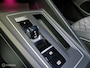 Volkswagen Golf 1.5 eTSI R-Line DSG PANORAMA SFEERVERL. IQ LIGHT VIRTUAL PDC CAMERA LEER