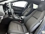 Mazda 3 2.5 e-SkyActiv-G M Hybrid 140 Centre-line | Stuur en Stoelverwarming | Gratis-museum-arrangement