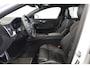Volvo V60 2.0 T8 Recharge AWD R-Design / Panoramadak / Leder / Carplay / HK / Head-up / Navi
