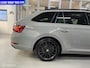 Skoda Superb Combi 2.0 TSI 4x4 Sportline Business DSG PANO LED