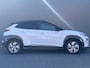 Hyundai Kona Electric BWJ 2020 EV Fashion 204 PK 64 kWh FULL LED | HEAP-UP DISPLAY | ADAPTIVE CRUISE | DODE HOEK | KEYLESS |  CAMERA | CARPLAY + ANDROID | NAVI | CLIMA | LMV | PDC
