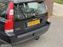 Volvo V70 2.4 Momentum BTW Dealer onderhouden 2De Eigenaar