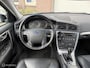 Volvo V70 2.4 Momentum BTW Dealer onderhouden 2De Eigenaar