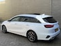 Kia Ceed Sportswagon 1.6 GDI PHEV ExecutiveLine | Facelift model | Panoramadak | Lederen bekleding | Navigatie | Adaptieve cruise | Lane assist | Trekhaak afneembaar | Stoelverwarming&koeling | Stuurverwarming | Dodehoekdetectie | Camera | Elektrische achterklep | Apple CarPlay / Android Auto | Keyless entry&start | LED | DAB | Volledig dealeronderhouden | Fabrieksgarantie