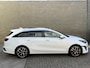 Kia Ceed Sportswagon 1.6 GDI PHEV ExecutiveLine | Facelift model | Panoramadak | Lederen bekleding | Navigatie | Adaptieve cruise | Lane assist | Trekhaak afneembaar | Stoelverwarming&koeling | Stuurverwarming | Dodehoekdetectie | Camera | Elektrische achterklep | Apple CarPlay / Android Auto | Keyless entry&start | LED | DAB | Volledig dealeronderhouden | Fabrieksgarantie