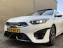 Kia Ceed Sportswagon 1.6 GDI PHEV ExecutiveLine | Facelift model | Panoramadak | Lederen bekleding | Navigatie | Adaptieve cruise | Lane assist | Trekhaak afneembaar | Stoelverwarming&koeling | Stuurverwarming | Dodehoekdetectie | Camera | Elektrische achterklep | Apple CarPlay / Android Auto | Keyless entry&start | LED | DAB | Volledig dealeronderhouden | Fabrieksgarantie