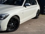 BMW 1-Serie 118i Business+ | Pano | Cruise | Airco | Stoelver.
