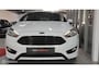 Ford Focus Wagon 1.0 ST-Line 2017 CLIMATRONIC CRUISE VELGEN STOELVERW.