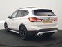 BMW X1 xDrive25e Sportline PHEV 221pk Dealer O.H | Trekhaak Afn. | Panodak | Head Up | Camera | Harman / Kardon | Sportstoelen Memory & Verwarmd | Keyless | Apple Carplay | BMW LED | Sfeerverlichting | Navigatie | DAB | 18" L.M | Plug In Hybrid |