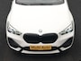 BMW X1 xDrive25e Sportline PHEV 221pk Dealer O.H | Trekhaak Afn. | Panodak | Head Up | Camera | Harman / Kardon | Sportstoelen Memory & Verwarmd | Keyless | Apple Carplay | BMW LED | Sfeerverlichting | Navigatie | DAB | 18" L.M | Plug In Hybrid |