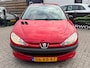 Peugeot 206 1.1 XR | leuke auto die goed rijd en schakelt | nieuwe apk keuring bij levering !