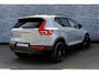 Volvo EX40 Single Motor Ext. Range Plus Bl. Ed. Europa 82 kWh | Google | Long Range | Harman Kardon Audio | Adaptieve Cruise Control | Camera | Getint Glas | Warmtepomp | Stoelverwarming Voor + Achter | Park Assist | LED Koplampen | 20" LM