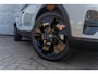 Volvo EX40 Single Motor Ext. Range Plus Bl. Ed. Europa 82 kWh | Google | Long Range | Harman Kardon Audio | Adaptieve Cruise Control | Camera | Getint Glas | Warmtepomp | Stoelverwarming Voor + Achter | Park Assist | LED Koplampen | 20" LM