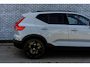Volvo EX40 Single Motor Ext. Range Plus Bl. Ed. Europa 82 kWh | Google | Long Range | Harman Kardon Audio | Adaptieve Cruise Control | Camera | Getint Glas | Warmtepomp | Stoelverwarming Voor + Achter | Park Assist | LED Koplampen | 20" LM
