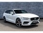 Volvo V60 T6 Plug-in hybrid AWD Essential | Google | Longe Range | Stuurverwarming | Park Assist | Getint Glas | Stoelverwarming Voor + Achter | Zwarte Hemelbekleding | Camera | Lederen Bekleding | Zitverlenging | 19" LM