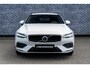 Volvo V60 T6 Plug-in hybrid AWD Essential | Google | Longe Range | Stuurverwarming | Park Assist | Getint Glas | Stoelverwarming Voor + Achter | Zwarte Hemelbekleding | Camera | Lederen Bekleding | Zitverlenging | 19" LM