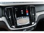 Volvo V60 T6 Plug-in hybrid AWD Essential | Google | Longe Range | Stuurverwarming | Park Assist | Getint Glas | Stoelverwarming Voor + Achter | Zwarte Hemelbekleding | Camera | Lederen Bekleding | Zitverlenging | 19" LM