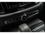 Volvo V60 T6 Plug-in hybrid AWD Essential | Google | Longe Range | Stuurverwarming | Park Assist | Getint Glas | Stoelverwarming Voor + Achter | Zwarte Hemelbekleding | Camera | Lederen Bekleding | Zitverlenging | 19" LM