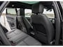 Land Rover Range Rover Evoque P270e Dynamic SE | Black Pack | Schuifdak | Cold Climate Pack | 20" inch |