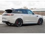 Land Rover Range Rover Sport P550e Autobiography | VERWACHT | URBAN RED LABEL | 24" inch | Trekhaak | Standkachel |