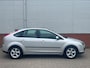 Ford Focus 1.6-16V Airco Cruisecontrol Trekhaak D.Riem vervangen