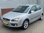 Ford Focus 1.6-16V Airco Cruisecontrol Trekhaak D.Riem vervangen