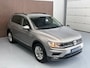 Volkswagen Tiguan 1.5 TSI Comfortline / Navigatie full map / Adaptive Cruise / Climate control / etc..
