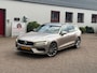 Volvo V60 B3 163pk Mild Hybrid Aut Essential/ Navigatie/ 19 Inch velgen/ Apple Carplay/ DAB/ Camera achter/ 1 Eigenaar/ Origineel NL/ NAP