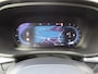 Volvo V60 B3 163pk Mild Hybrid Aut Essential/ Navigatie/ 19 Inch velgen/ Apple Carplay/ DAB/ Camera achter/ 1 Eigenaar/ Origineel NL/ NAP